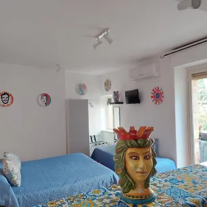 Al Teatro Antico & House Appartement Taormine